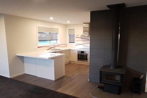 Photo of property in 32 Shadbolt Lane, Rolleston, 7614