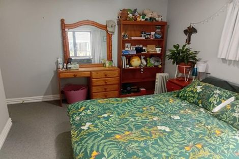 Photo of property in 166a Aro Street, Aro Valley, Wellington, 6021