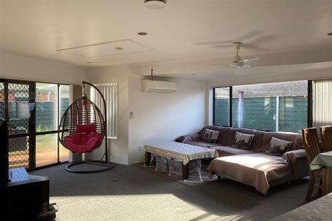 Photo of property in 2/26 Jellicoe Road, Manurewa, Auckland, 2102