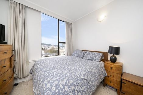 Photo of property in Hobson Court Flats, 56/70 Hobson Street, Thorndon, Wellington, 6011