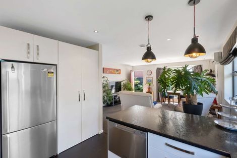 Photo of property in 2/51 Marshland Road, Shirley, Christchurch, 8061