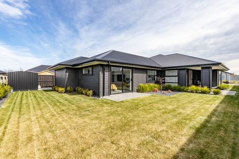 Photo of property in 19 Hickmott Street, Rangiora, 7400