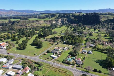 Photo of property in 4 Olsen Street, Eketahuna, 4900