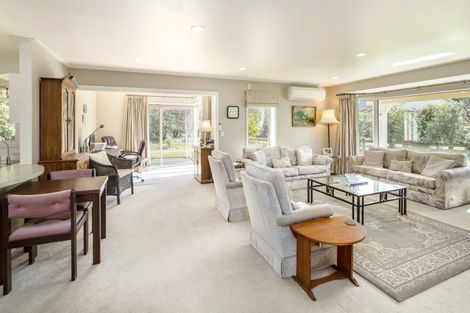 Photo of property in 4 Orchard Road, Greytown, 5712