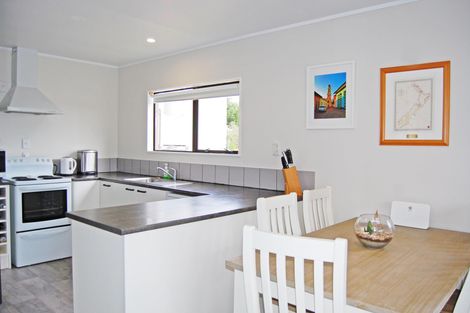 Photo of property in 9 Settlement Road, Kaiwaka, 0573