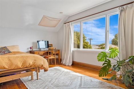 Photo of property in 18 Merlewood Avenue, Cashmere, Christchurch, 8022