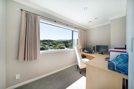 Photo of property in 20 Wantwood Grove, Churton Park, Wellington, 6037