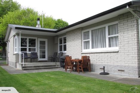 Photo of property in 908 Sylvan Road, Mayfair, Hastings, 4122