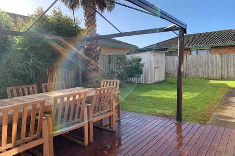 Photo of property in 33 Rebecca Rise, Weymouth, Auckland, 2103