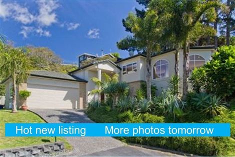 Photo of property in 9 Falstone Lane, Browns Bay, Auckland, 0630