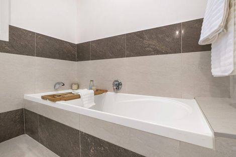 Photo of property in 1/155 Verbena Road, Birkdale, Auckland, 0626