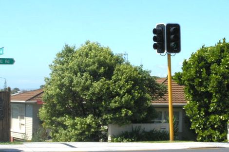 Photo of property in 129 Forrest Hill Road, Forrest Hill, Auckland, 0620