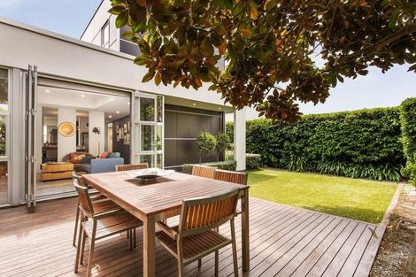 Photo of property in 46 Cox Street, Merivale, Christchurch, 8014