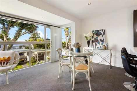 Photo of property in 5k The Esplanade, Eastern Beach, Auckland, 2012