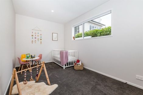 Photo of property in 99 Queen Street, Northcote Point, Auckland, 0627