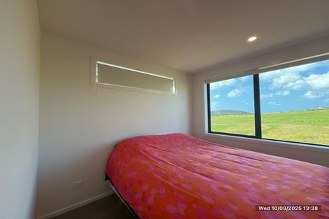 Photo of property in 8/23 Makomako Drive, Orewa, 0931