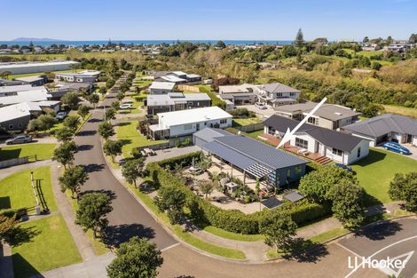 Photo of property in 27 Ocean Breeze Drive, Waihi Beach, 3611
