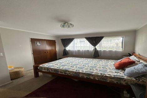 Photo of property in 2/346 Main Road, Tawa, Wellington, 5028