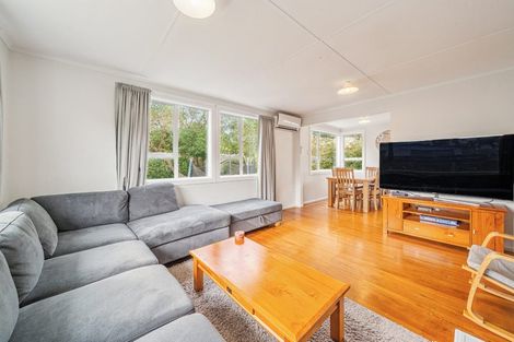 Photo of property in 15 Passive Grove, Ascot Park, Porirua, 5024