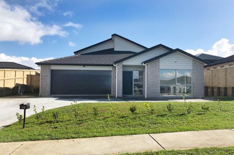 Photo of property in 19 Thomason Crescent, Pokeno, 2402