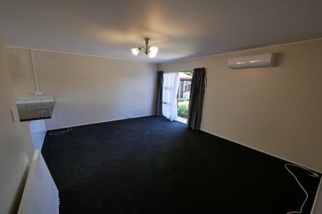 Photo of property in 4/31 Trentham Road, Papakura, 2110