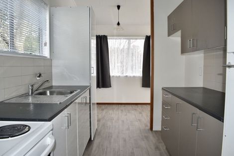 Photo of property in 3 Garton Drive, Massey, Auckland, 0614