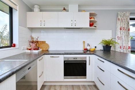 Photo of property in 11 Wearing Place, Kaiapoi, 7630