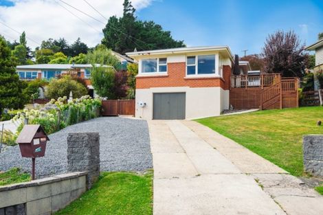 Photo of property in 55 Elwyn Crescent, Green Island, Dunedin, 9018