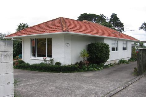 Photo of property in 13 Pakuranga Road, Pakuranga, Auckland, 2010