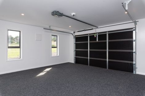 Photo of property in 1 Ambergris Place, Baylys Beach, 0377