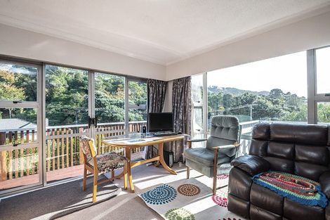 Photo of property in 61 The Drive, Tawa, Wellington, 5028