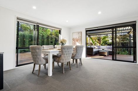 Photo of property in 82 Reynolds Road, Pukekohe, 2120