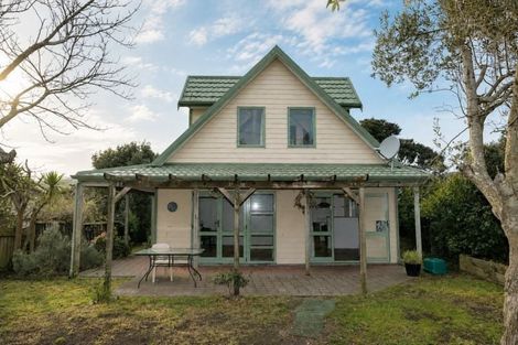 Photo of property in 22 Forest Lane, Raumati South, Paraparaumu, 5032