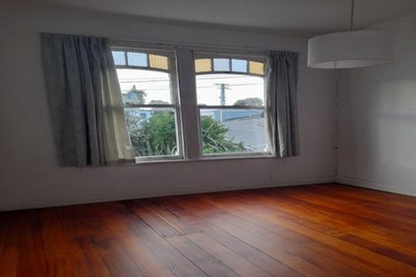Photo of property in 14-14a Dawson Street, Berhampore, Wellington, 6023
