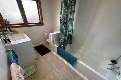 Photo of property in 18 Jennifer Street, Bryndwr, Christchurch, 8053