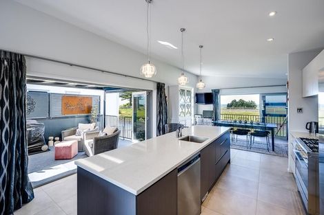 Photo of property in 84a Te Awa Avenue, Te Awa, Napier, 4110