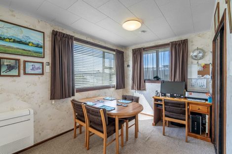 Photo of property in 68 Forfar Crescent, Rockdale, Invercargill, 9812