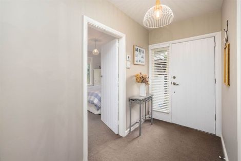 Photo of property in 112 Tomes Road, St Albans, Christchurch, 8052