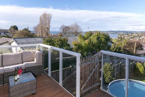Photo of property in 55 Mellons Bay Road, Mellons Bay, Auckland, 2014