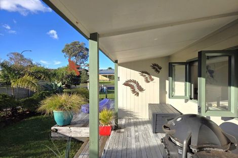 Photo of property in 105 Castle View Road, Matarangi, Whitianga, 3592