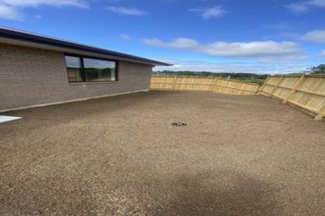 Photo of property in 35a Leathem Crescent, Pokeno, 2402