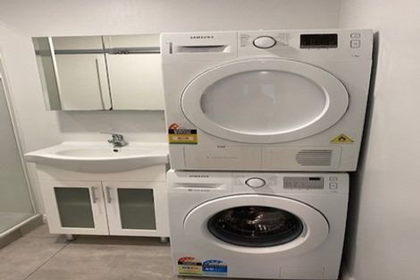 Photo of property in 106 Khandallah Road, Khandallah, Wellington, 6035