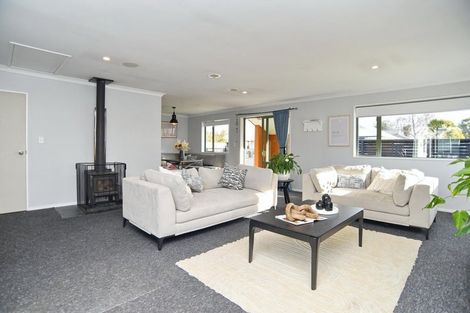 Photo of property in 54 Bush Street, Rangiora, 7400