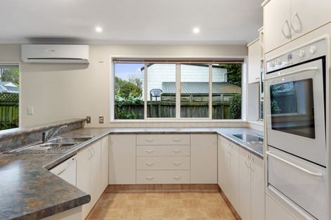 Photo of property in 28 Bentley Street, Russley, Christchurch, 8042