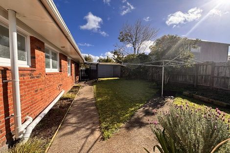 Photo of property in 12 Moa Place, Onerahi, Whangarei, 0110