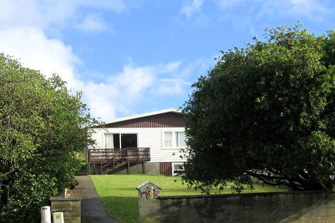 Photo of property in 32 Chums Road, Paraparaumu Beach, Paraparaumu, 5032