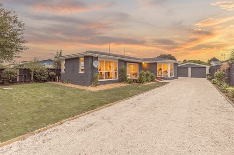 Photo of property in 49 Orrick Crescent, Avondale, Christchurch, 8061