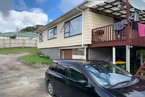 Photo of property in 1/9 Craigbank Avenue, New Lynn, Auckland, 0600
