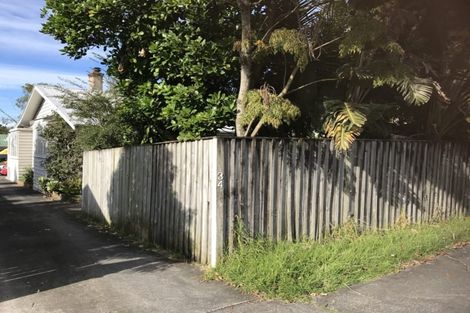 Photo of property in 34 Titirangi Road, New Lynn, Auckland, 0600