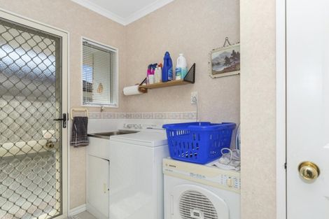 Photo of property in 32 Stableford Drive, Pyes Pa, Tauranga, 3112